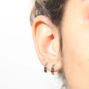 Catbird Tomboy Stud SINGLE